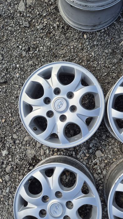 Оригинални джанти Хюндаи 6/139.7 Hyundai h1 6x139.7