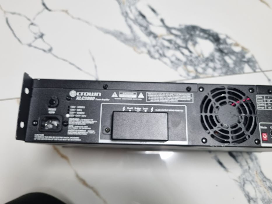 Statie putere amplificator Crown XLC2800