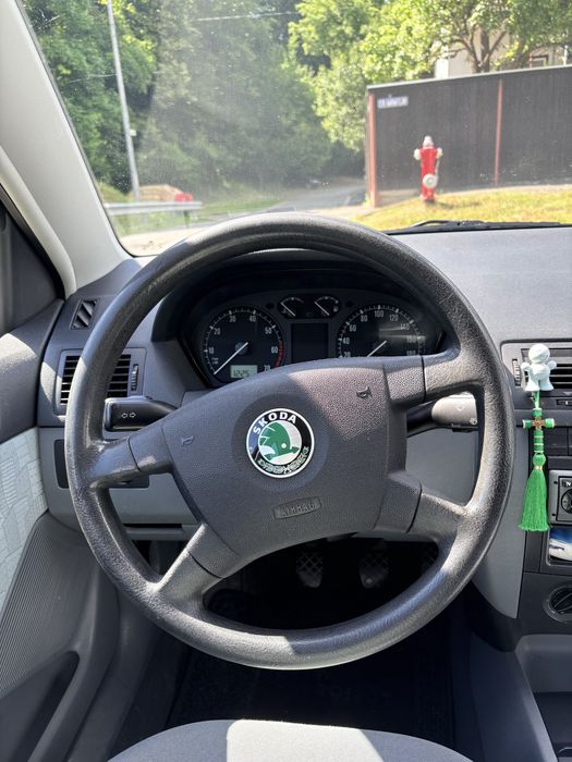 SKODA Fabia 2001 — imagine 5