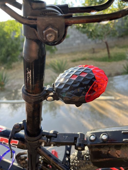 Велосипед в хорошом состояний