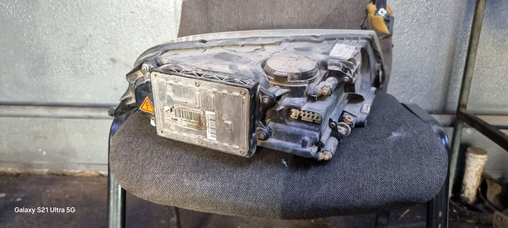 Фары фольксваген  туарег