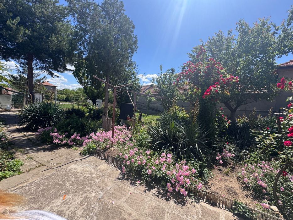 Продава се Къща в с. Бреница, Област Плевен - 500 кв.м за 100 €/кв.м - Снимка #6