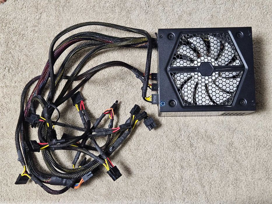Sursa Raidmax RX 850AE 850W
