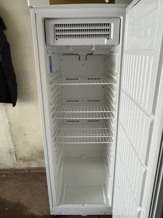 Морозильник Indesit