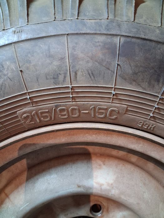 Шины уаз в сборе