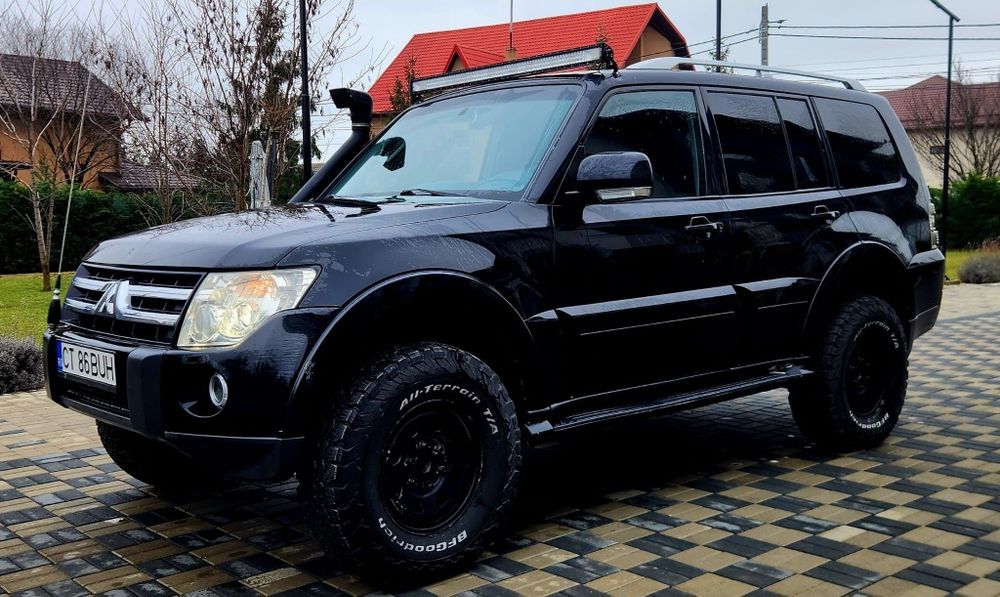 Mitsubishi Pajero 2008 3.2 diesel 7 locuri