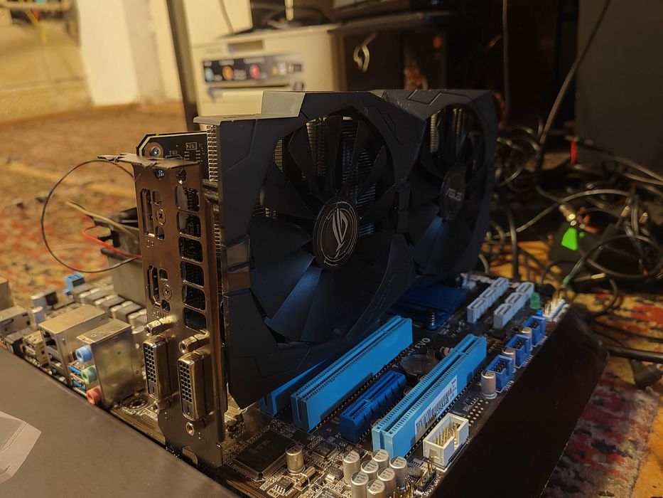 Kit PC Gaming AMD Phenom X6 1090T, 16 GB DDR3