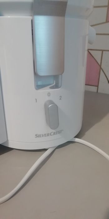 Продам соковыжемалку