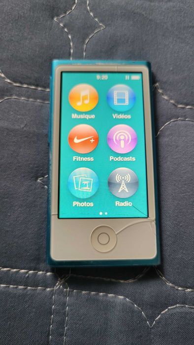 Apple Ipod nano 7th gen de 16 gb funcțional