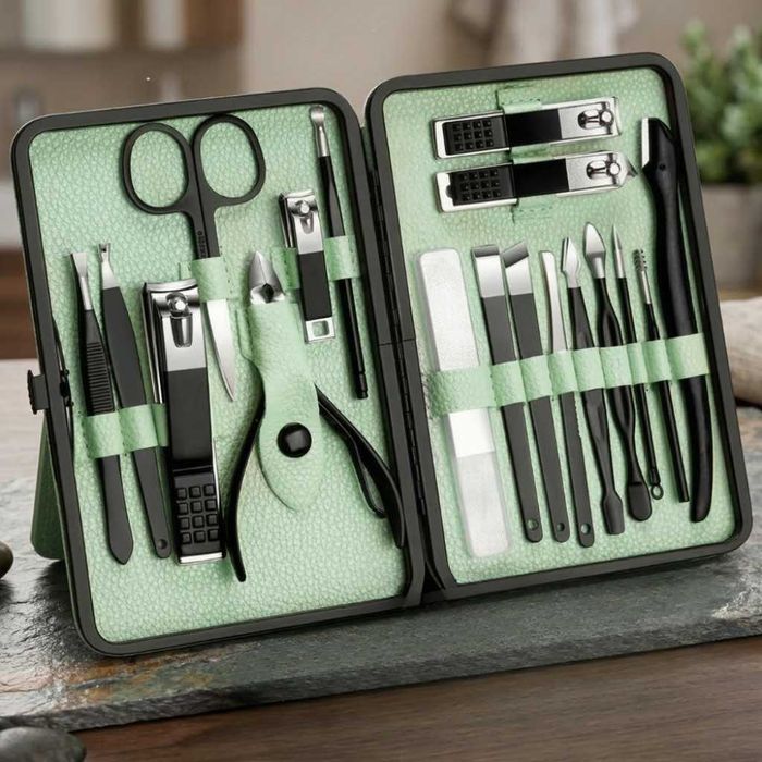 Оригинален комплект за маникюр