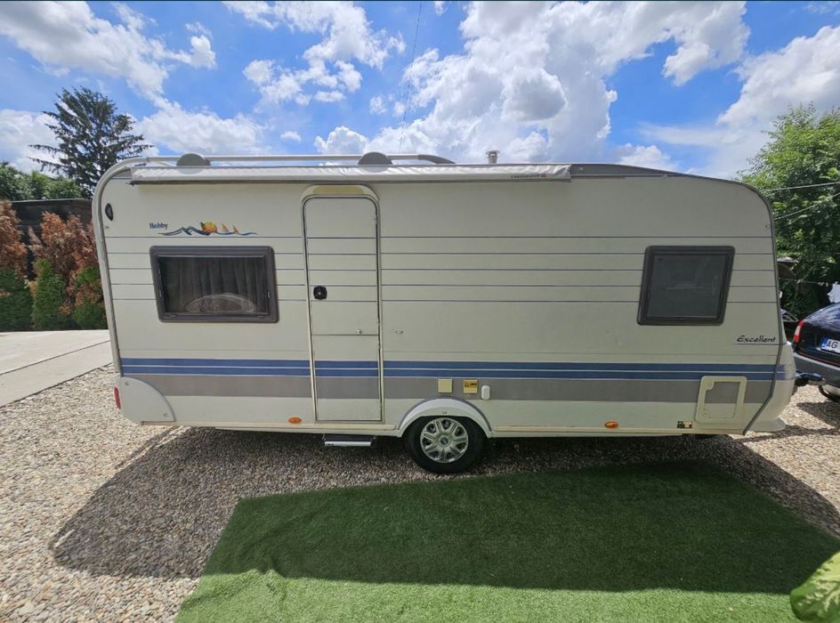 Rulota hobby excelent 495 din 2001