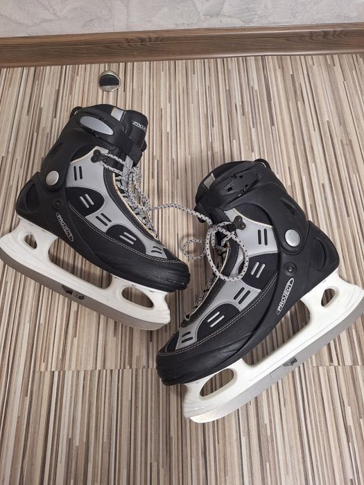 Patine gheață mărime 42.