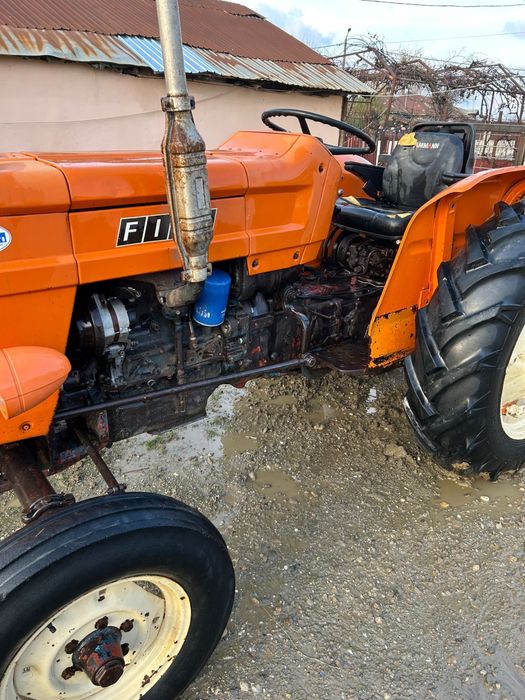 Vand Tractor Fiat 445