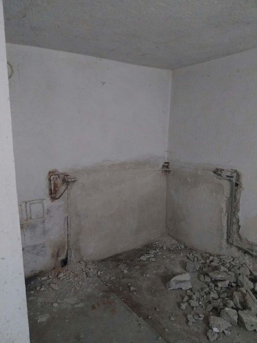 Триетажна къща в град Стрелча.
