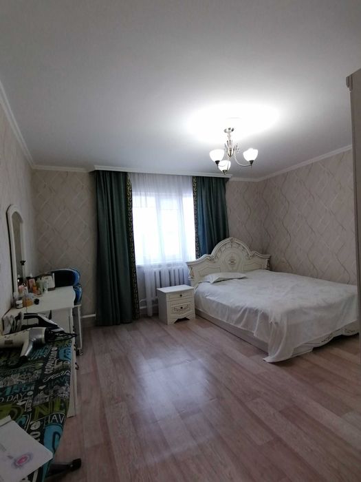 Продается 2х ком дом с времянкой + гараж