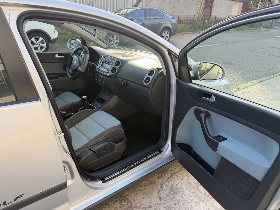 Volkswagen Golf 5 Plus CROSS 2.0 TDI 140 CP | 2008 | Garanție 12 luni