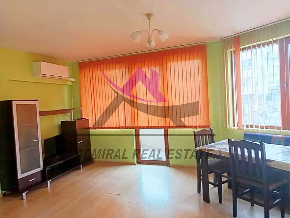 Дава се под наем Тристаен апартамент в Варна, Център - 84 кв.м за 498.27 € - Снимка #1