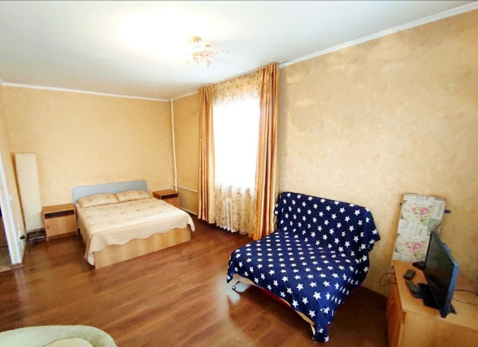 Продам  1 ком Тайга