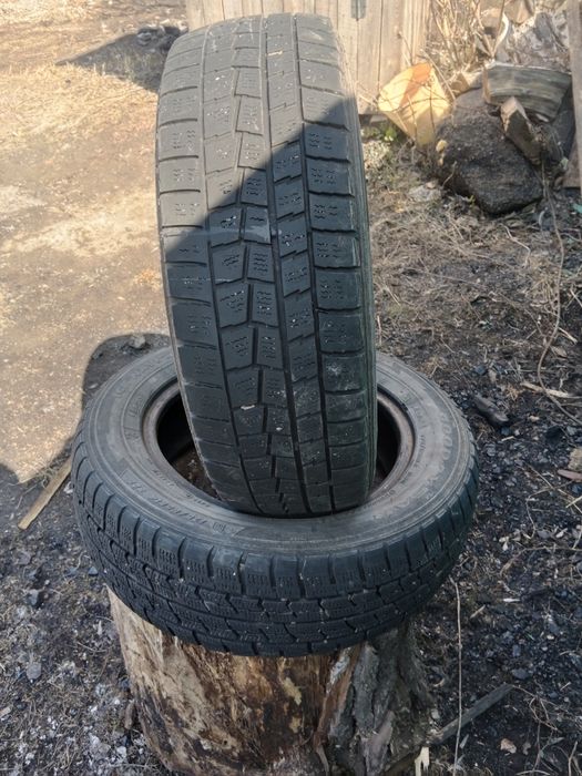 Автошины продам.