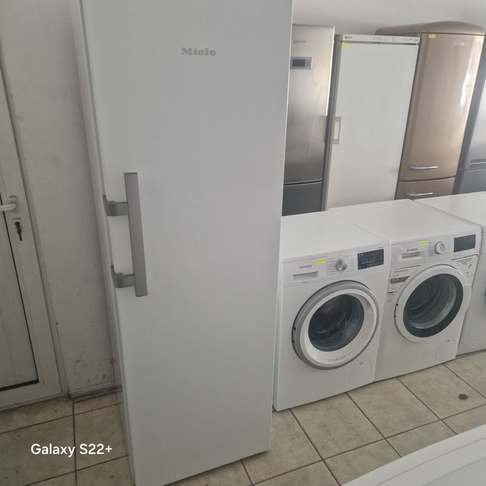 Хладилник MIELE k28202