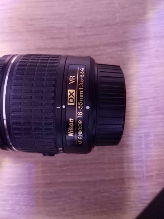 Nikon D3500 (camera foto + accesorii)