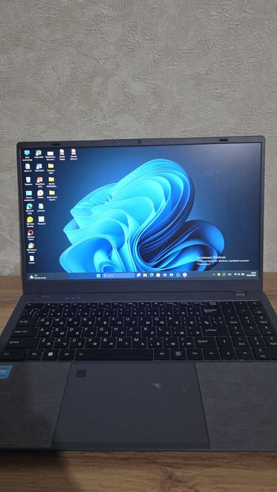 Продам ноутбук в отличном состоянии