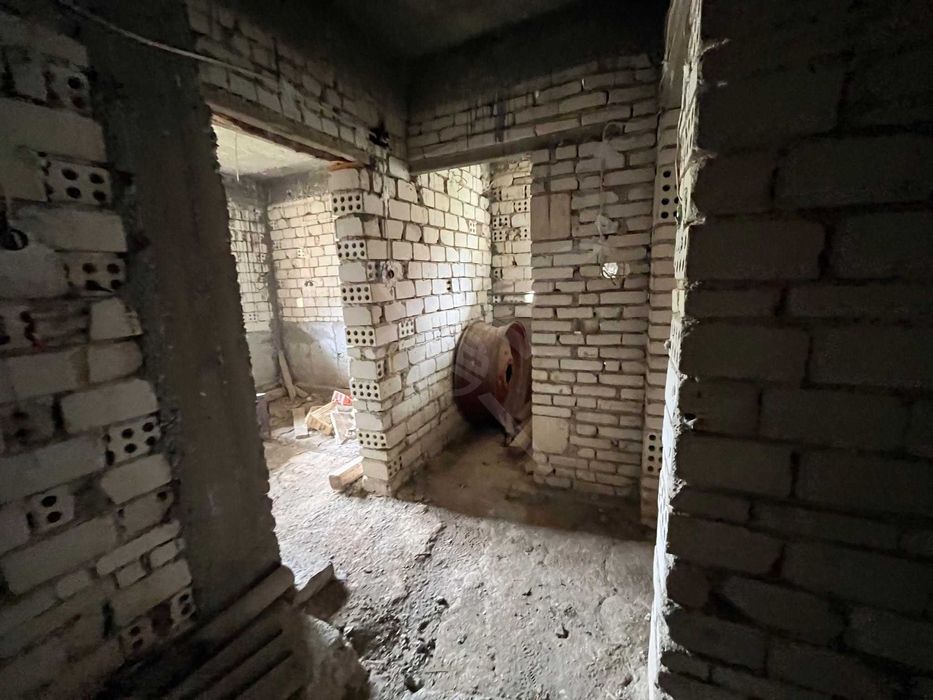 Четириетажна къща с гледка в Забърдо