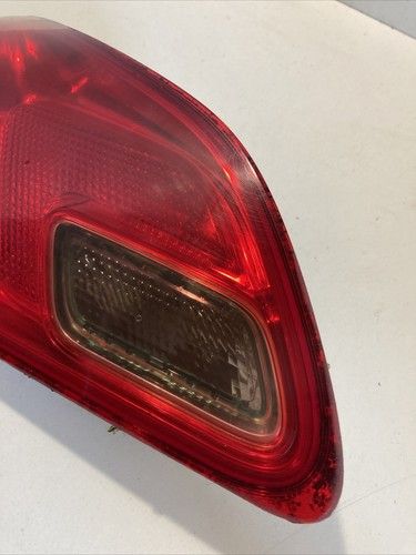 Заден ляв вътрешен стоп за Vauxhall Astra 1.3 Cdti (2012)
