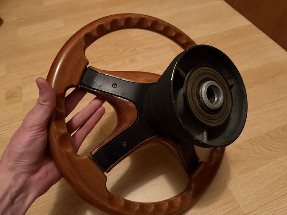 Оригинальный Итальяский руль