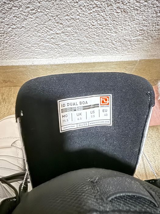 Boots Deeluxe impecabili