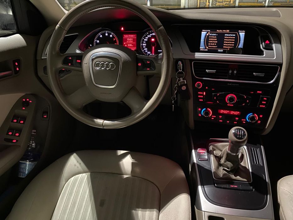Audi A4 Limuzina