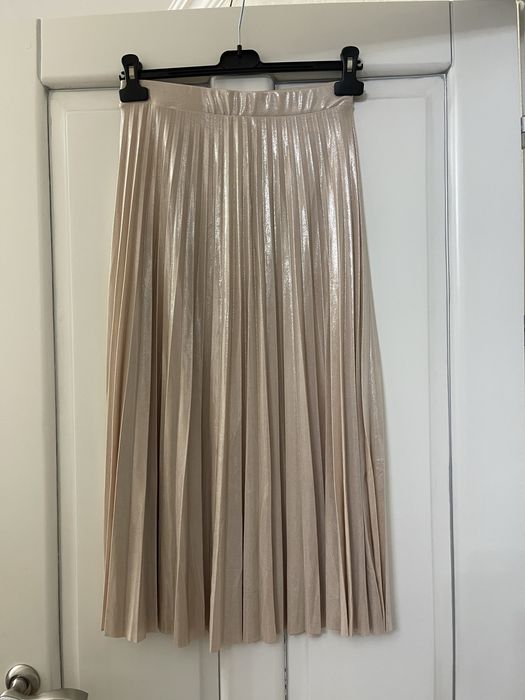 Продам юбку миди