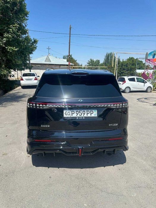 Premium taksi va transfer xizmati