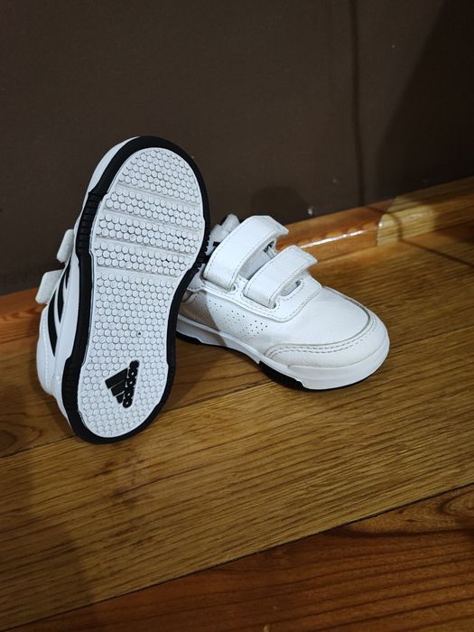 Adidași pentru copii