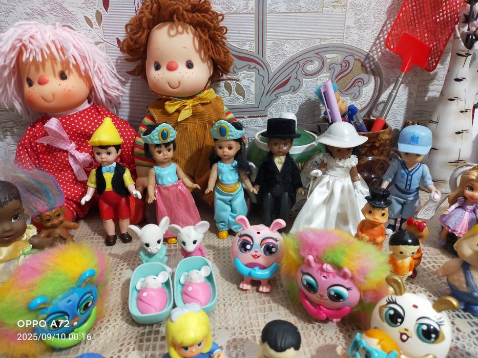 Продам кукол шикарных.