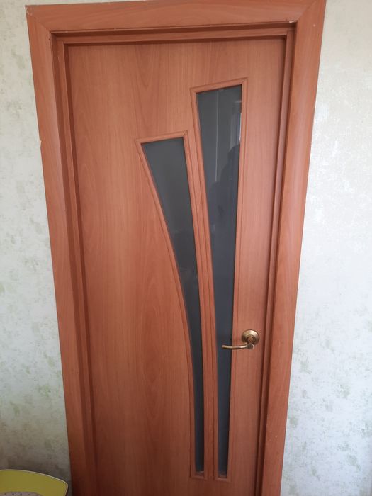Двери межкомнатные 2 шт.