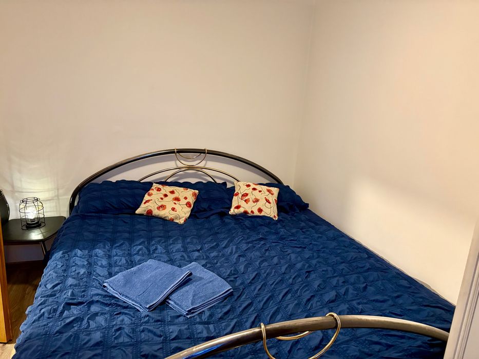 Închiriez apartament