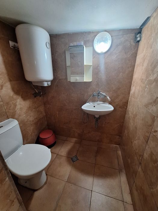 Дава се под наем Ателие в София, Център - 24 кв.м за 260 € - Снимка #3