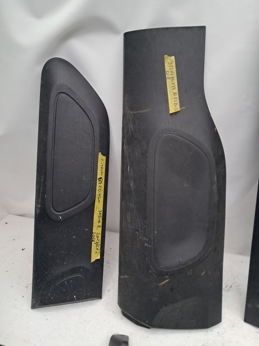 Лайсна калник врата Citroen C4 C5 Aircross Berlingo  2017/2025г