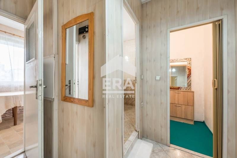 Продава се Двустаен апартамент в Варна, Възраждане 1 - 49 кв.м за 1082 €/кв.м - Снимка #7