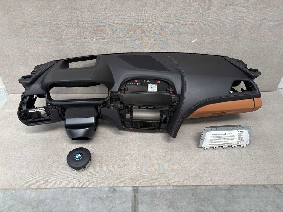 салон БМВ Ф06 BMW F06 арматурно табло БМВ Ф06 BMW F06