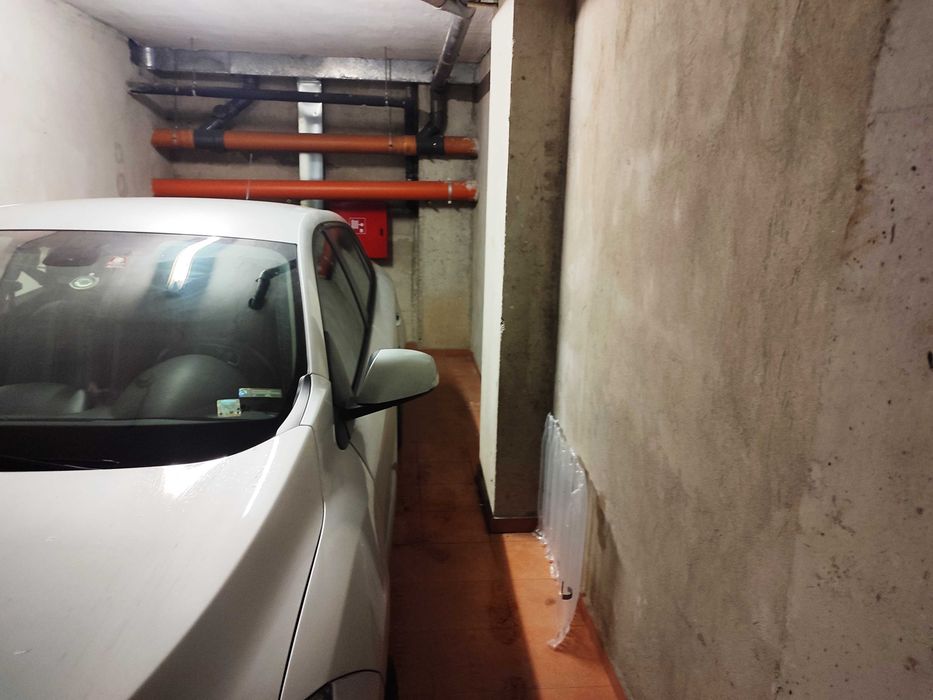 Дава се под наем Гараж / Паркомясто в Русе, Дружба 1 - 20 кв.м за 119.34 € - Снимка #5