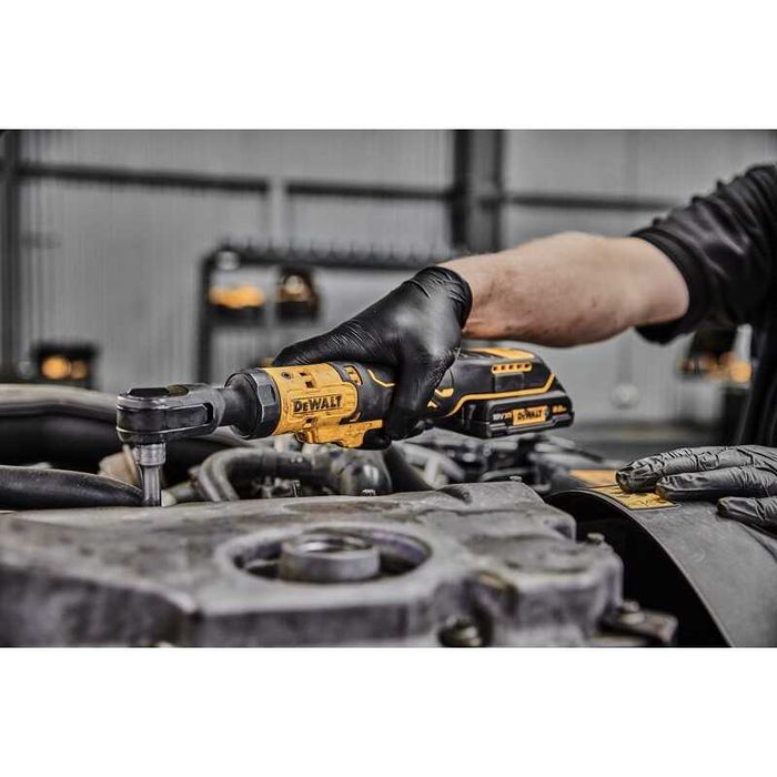 Тресчотка акумулаторна DeWALT DCF513N, 18V, 95 Nm