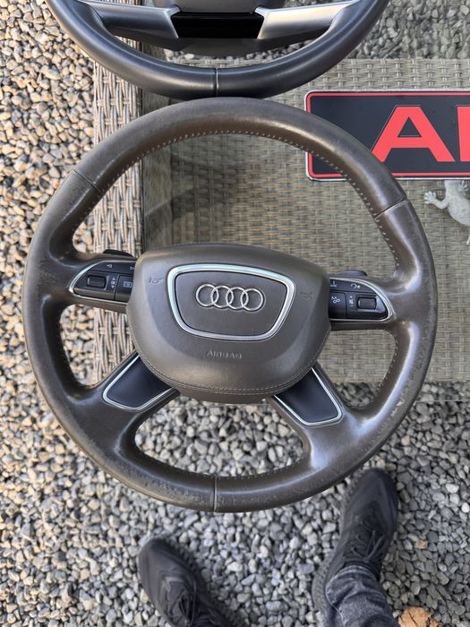 Продавам волани за Ауди А6/А7/А8 C8/4G