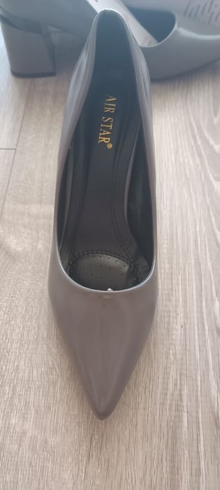 Официални обувки