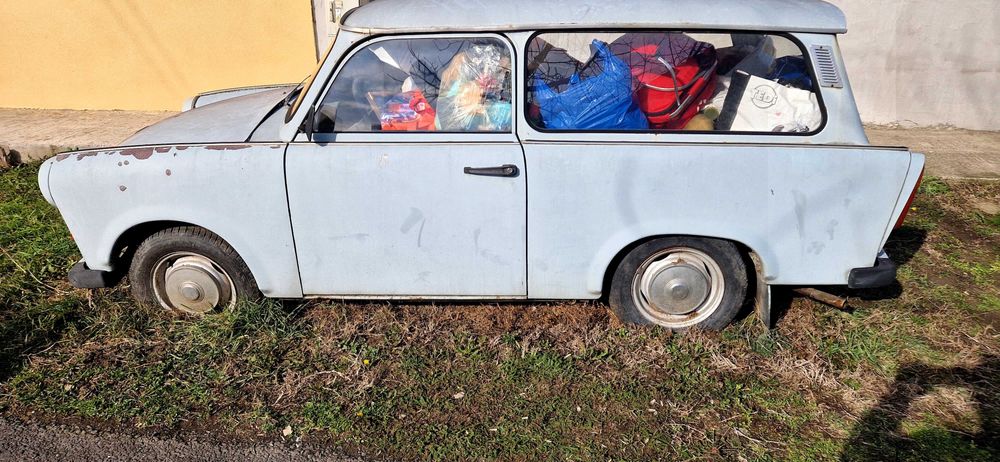 Vand trabant nu are acte