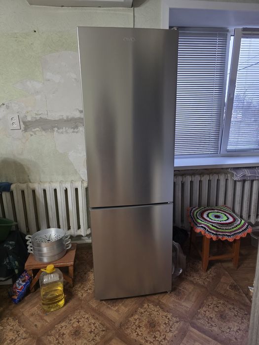 Холодильник продам