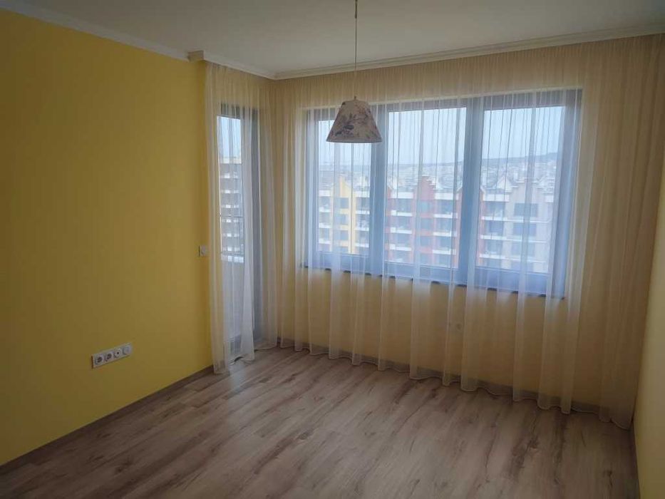 Дава се под наем Тристаен апартамент в Варна, Победа - 100 кв.м за 650 € - Снимка #10