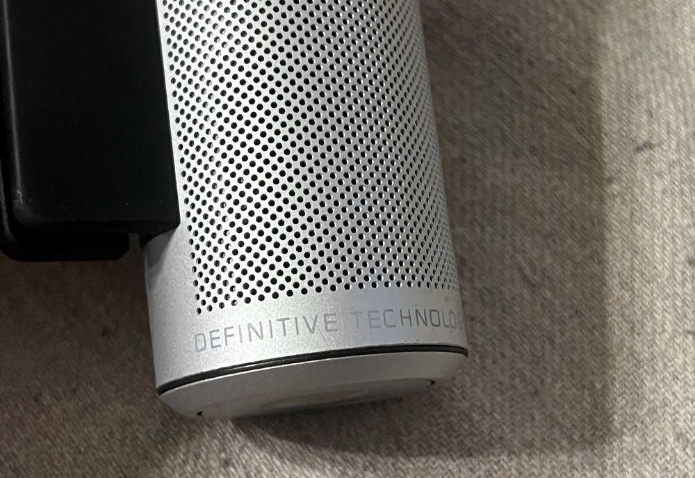 Boxa Bluetooth Definitive Technology Sound Cylinder cu suport telefon
