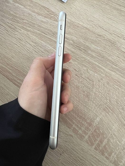 Iphone 11 белый